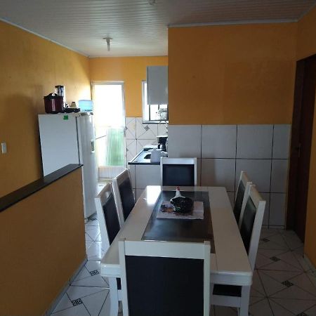 Apartamento Amplo C/2 Suites Em Angra Dos Reis Luaran gambar