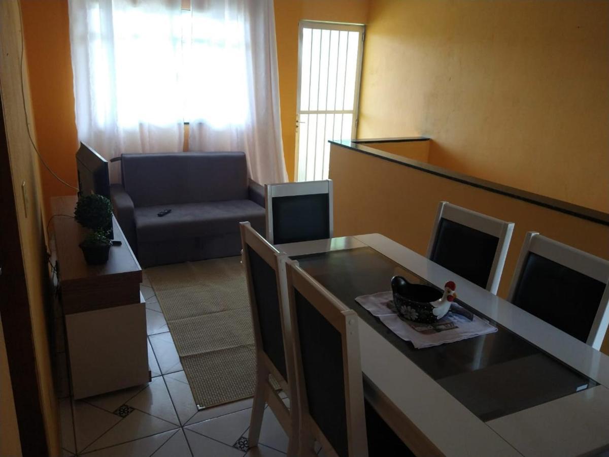 Apartamento Amplo C/2 Suites Em Angra Dos Reis Luaran gambar